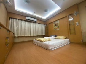 House 9